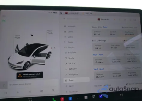 2018 Tesla Model 3 Long Range/Mid Range from USA, damaged, VIN 5YJ3E1EAXJF006476